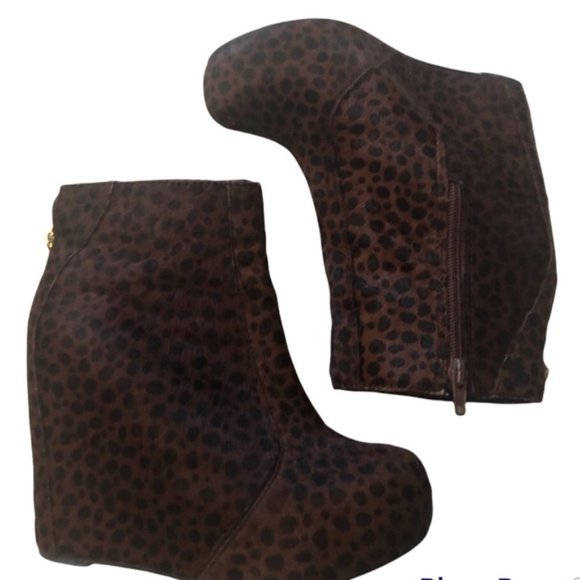 JEFFREY CAMPBELL leopard booties - Picture 2 of 10
